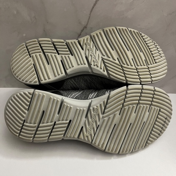 EUC Skechers Women's Dual Lite Gray Sneakers Size 7.5 Wide - Picture 9 of 13